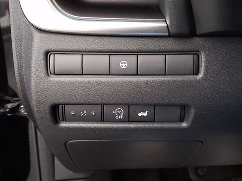 Certified 2023 Nissan Rogue SV w/ SV Premium B Package image 25