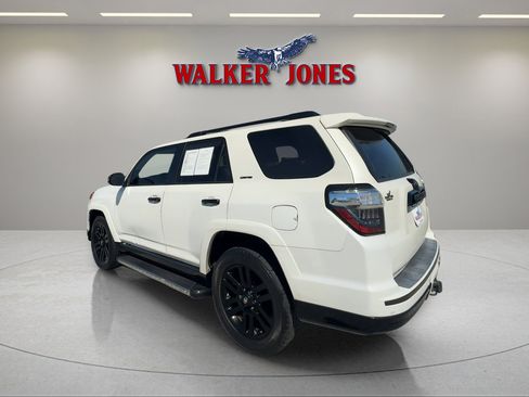 Used 2019 Toyota 4Runner Limited AWD/4WD image 5