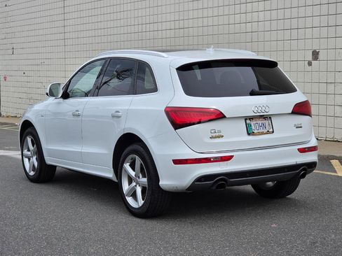 Used 2017 Audi Q5 2.0T Premium Plus w/ Technology Package AWD/4WD image 5