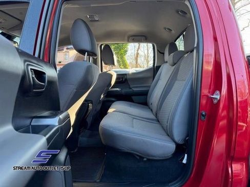 Used 2021 Toyota Tacoma SR5 image 22