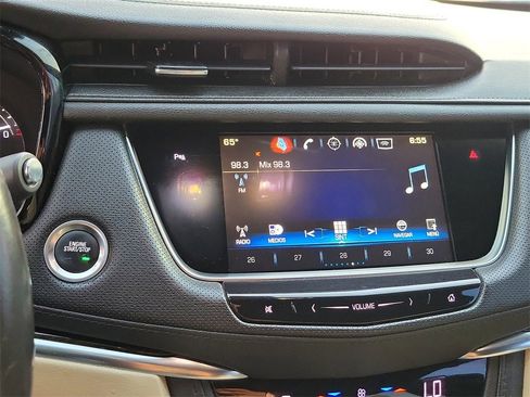 Used 2019 Cadillac XT5 FWD image 19