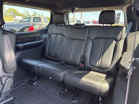 New 2026 Jeep Grand Wagoneer 4WD image 15