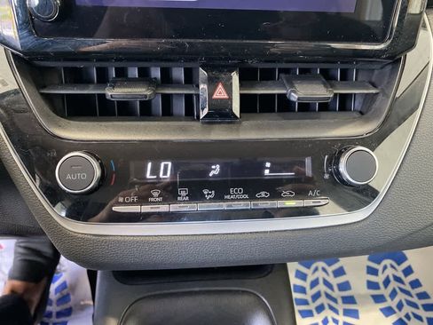 Certified 2024 Toyota Corolla LE FWD image 29