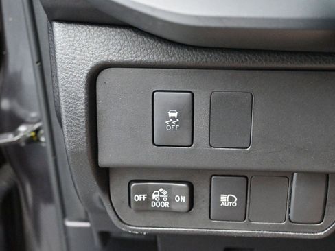 Used 2023 Toyota Tacoma SR image 27