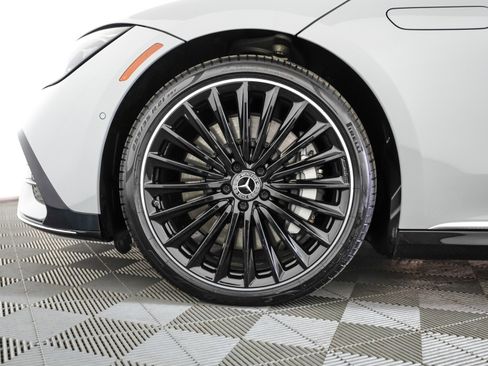 Certified 2023 Mercedes-Benz EQE 500 4MATIC Sedan image 4