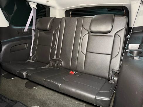 Used 2016 Chevrolet Suburban LTZ AWD/4WD image 17