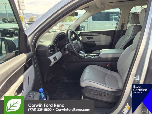 Used 2023 Honda Pilot Elite image 8