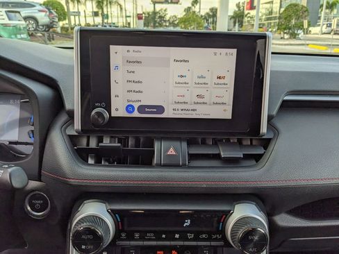 Used 2023 Toyota RAV4 SE w/ Weather & Moonroof Package image 26