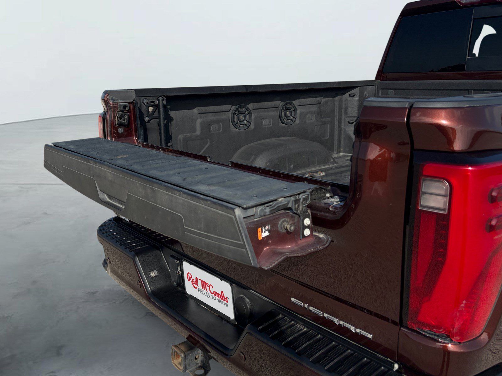 Used 2024 GMC Sierra 2500 Denali Ultimate AWD/4WD image 26