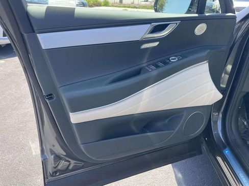 New 2026 Genesis GV80 2.5T AWD/4WD image 18