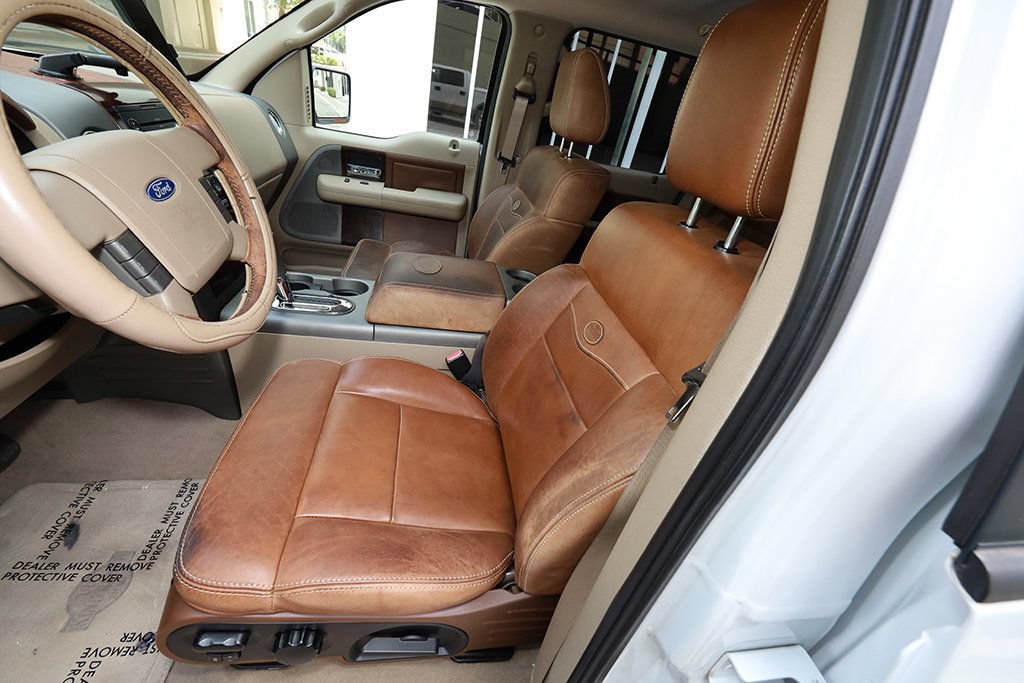 Used 2005 Ford F150 King Ranch RWD image 7
