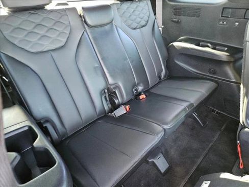 Certified 2020 Hyundai Palisade Limited w/ Winter Weather Package image 17