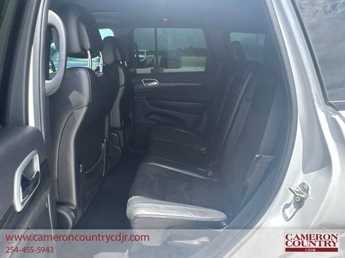 Used 2020 Jeep Grand Cherokee Altitude RWD image 16