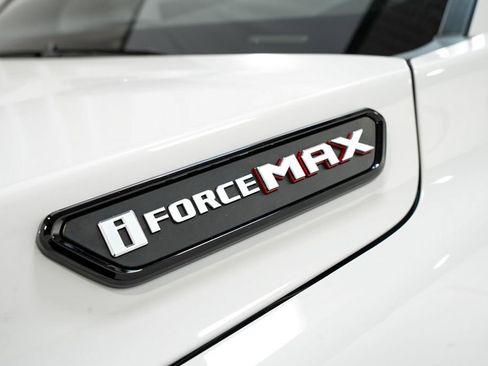 Used 2025 Toyota 4Runner TRD Off-Road Premium image 13