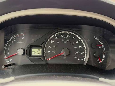 Used 2014 Toyota Sienna LE image 33