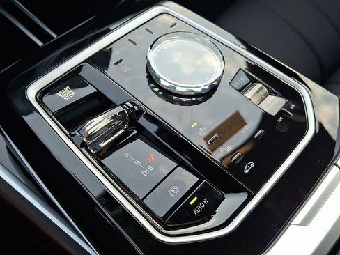 New 2026 BMW 740i xDrive w/ Executive Package image 15