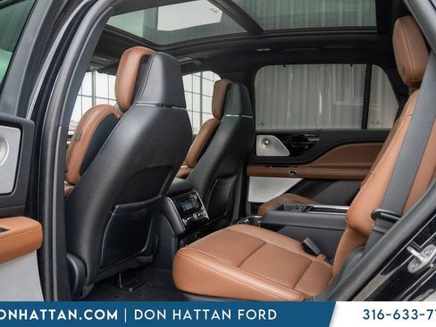 Used 2023 Lincoln Aviator Reserve w/ Equipment Group 201A AWD/4WD image 20