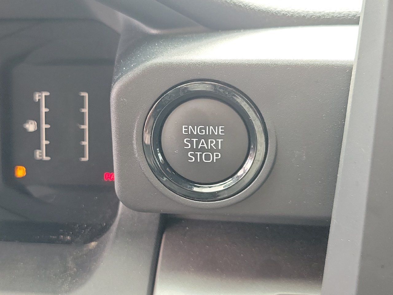 Used 2026 Toyota Tacoma SR5 AWD/4WD image 30