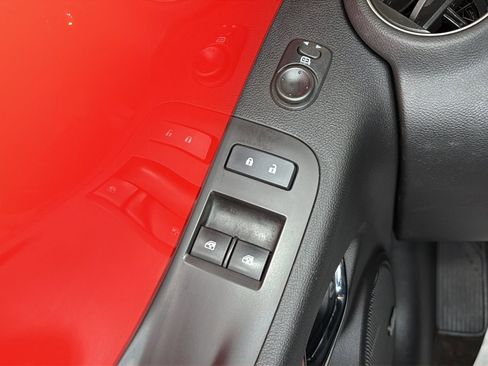 Used 2014 Chevrolet Camaro SS RWD image 18