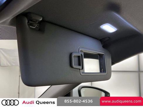 Certified 2025 Audi Q5 Premium Plus w/ Premium Plus AWD/4WD image 33