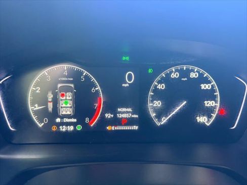 Used 2025 Honda Pilot Sport image 27