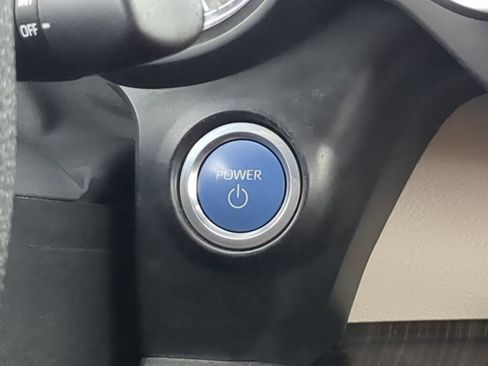 Used 2021 Toyota Sienna Limited image 20