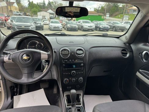 Used 2009 Chevrolet HHR LT image 12