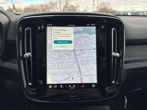 Used 2024 Volvo C40 P8 Recharge Plus w/ Climate Package image 12