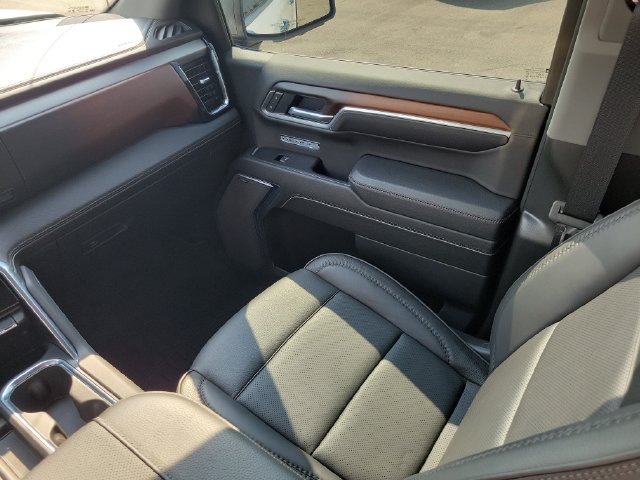 Used 2026 GMC Sierra 1500 Denali AWD/4WD image 16