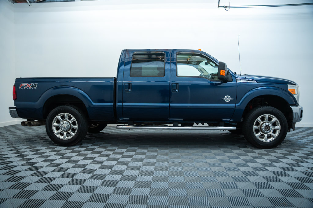 Used 2013 Ford F250 Lariat w/ Lariat Ultimate Pkg AWD/4WD image 4
