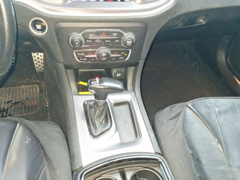 Used 2019 Dodge Charger GT w/ Blacktop Package image 11