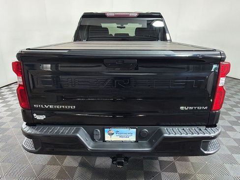 Used 2021 Chevrolet Silverado 1500 Custom AWD/4WD image 8