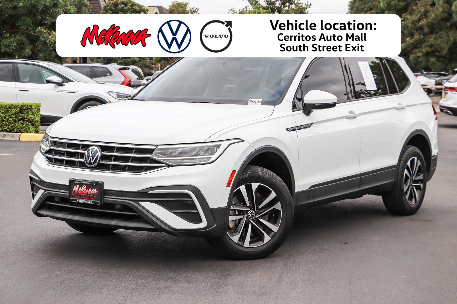 Used 2022 Volkswagen Tiguan S FWD image 1