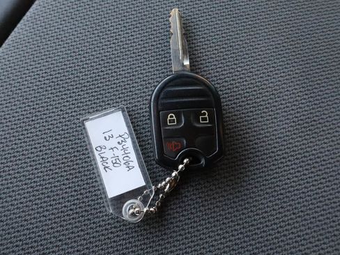 Used 2013 Ford F150 XLT w/ Luxury Equipment Group image 34