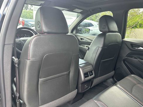 Used 2023 Chevrolet Equinox RS FWD image 16