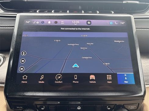 Used 2025 Jeep Grand Cherokee L Limited image 13