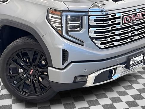 Certified 2024 GMC Sierra 1500 Denali w/ Denali Reserve Package AWD/4WD image 34