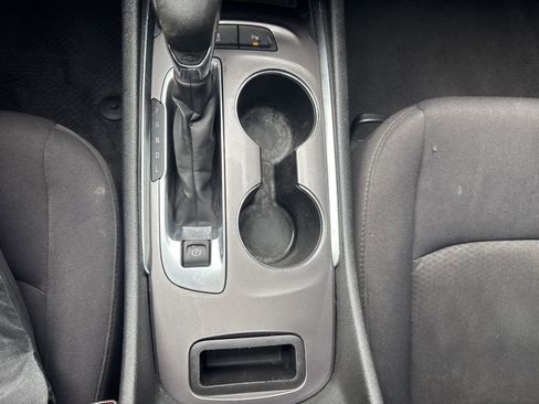 Used 2024 Chevrolet Malibu LT FWD image 25