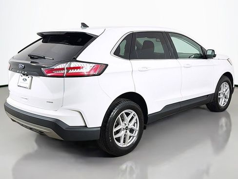Used 2024 Ford Edge SEL w/ Convenience Package AWD/4WD image 8