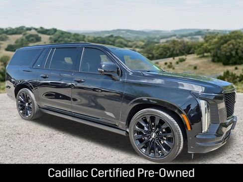 Certified 2026 Cadillac Escalade ESV Platinum Sport w/ LPO, ONYX Package AWD/4WD image 1