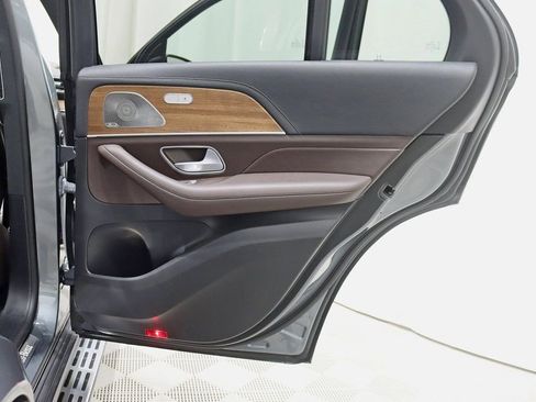 Used 2022 Mercedes-Benz GLE 580 4MATIC image 44