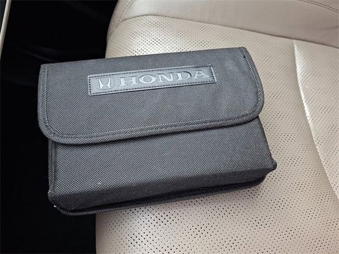 Used 2022 Honda Odyssey Elite image 26