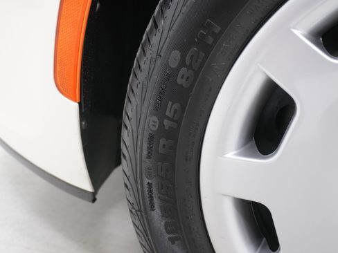 Used 2015 FIAT 500 Pop image 18