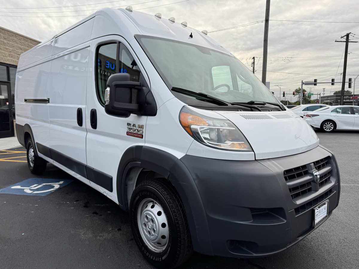 Used 2018 RAM ProMaster 3500 w/ Mopar Trailer Tow Group FWD image 3