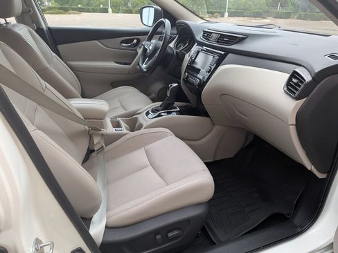 Used 2020 Nissan Rogue Sport SL w/ Premium Package AWD/4WD image 26