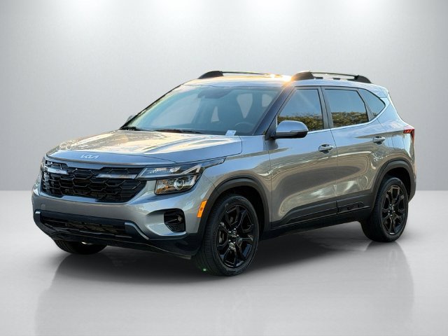 Certified 2024 Kia Seltos X-Line AWD/4WD image 3