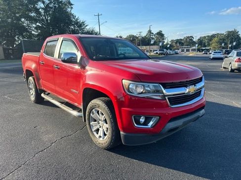 Used 2015 Chevrolet Colorado LT w/ Luxury Package RWD image 6