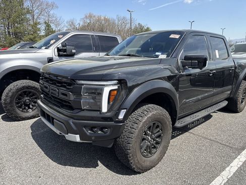 Used 2024 Ford F150 Raptor image 6