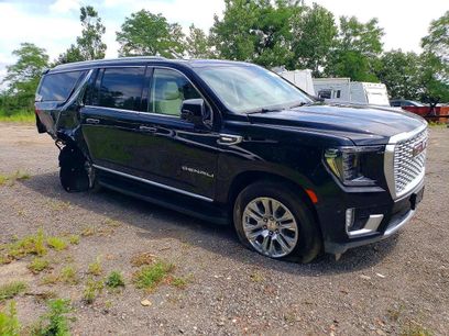 Used 2024 GMC Yukon XL Denali w/ Advanced Technology Package