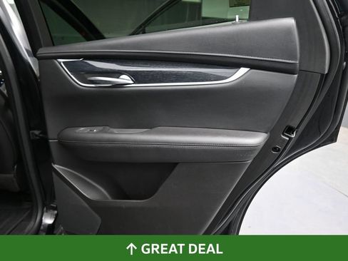 Used 2022 Cadillac XT5 Premium Luxury AWD/4WD image 21
